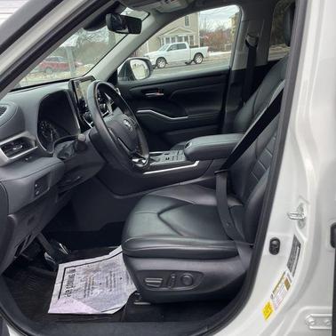 2021 Toyota Highlander XLE
