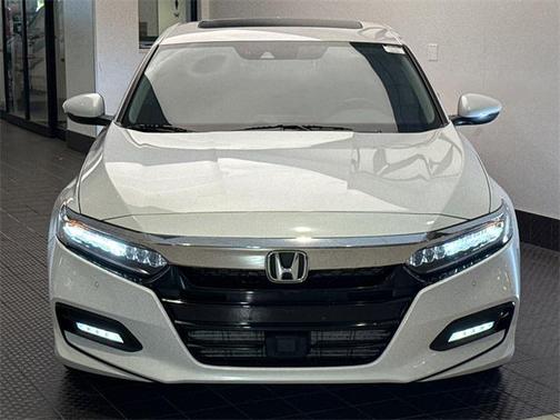 2019 Honda Accord Touring 2.0T