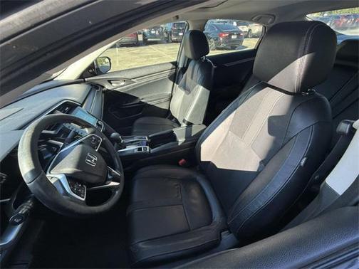 2019 Honda Civic Touring