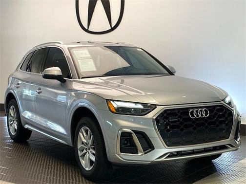 2023 Audi Q5 45 S line Premium