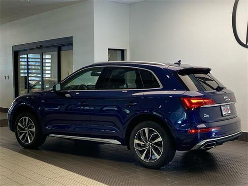 2024 Audi Q5 45 S line Premium Plus
