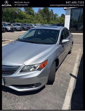 Silver Moon 2014 Acura ILX 2.0L Technology