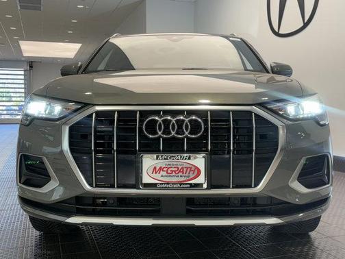Chronos Gray Metallic 2019 Audi Q3 2.0T Premium
