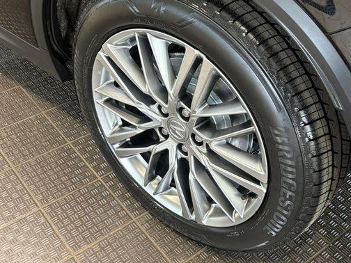 Majestic Black Pearl 2023 Acura MDX Advance Package