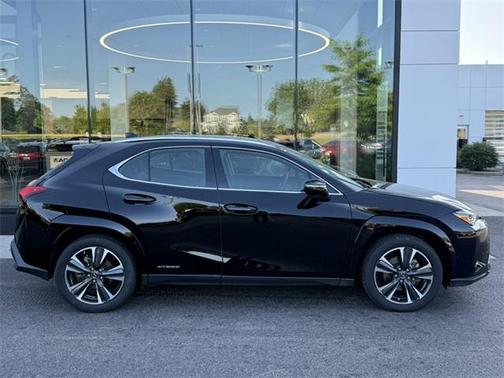 2022 Lexus UX 250h Base