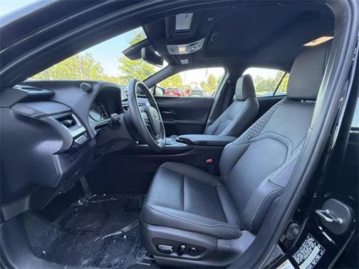 2022 Lexus UX 250h Base