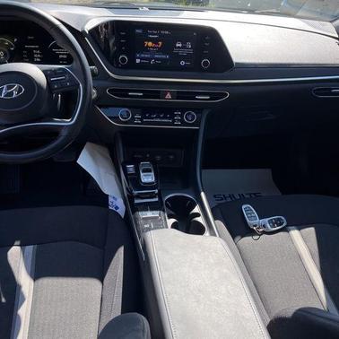2022 Hyundai SONATA SEL