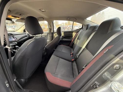 2024 Nissan Versa 1.6 S