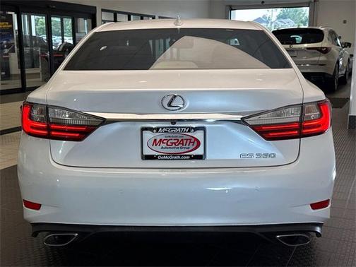 2016 Lexus ES 350 Base