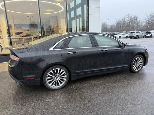 2017 Lincoln MKZ Premiere