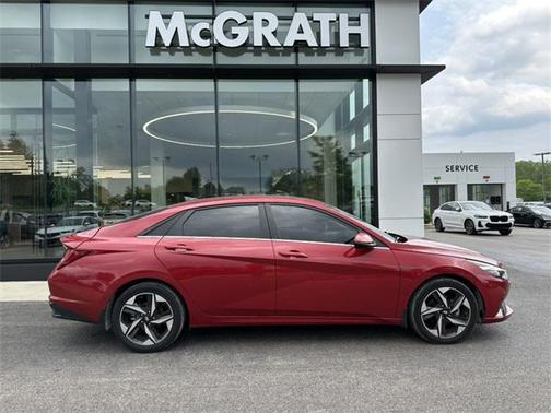 2022 Hyundai ELANTRA Limited