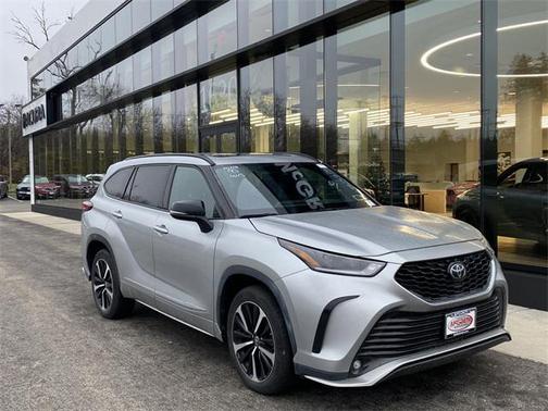 2022 Toyota Highlander XSE