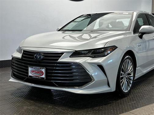 2021 Toyota Avalon Hybrid Limited