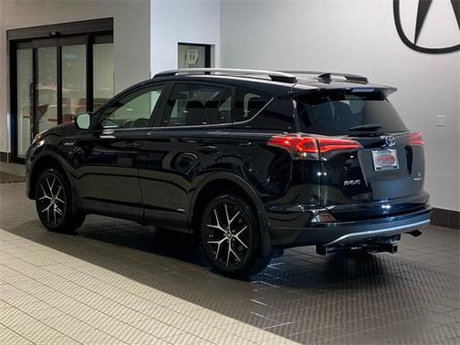 2018 Toyota RAV4 Hybrid SE