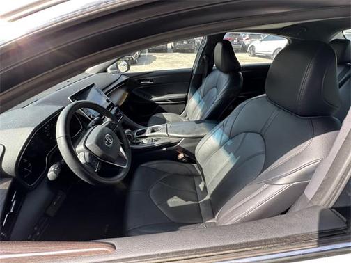2022 Toyota Avalon XLE