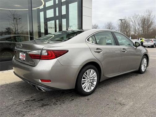 2016 Lexus ES 350 Base