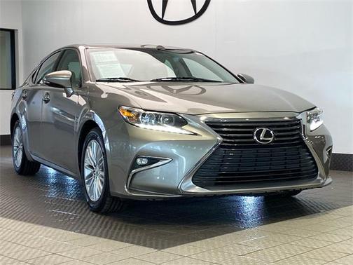 2016 Lexus ES 350 Base