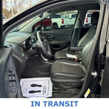 Mosaic Black 2019 Chevrolet Trax LT