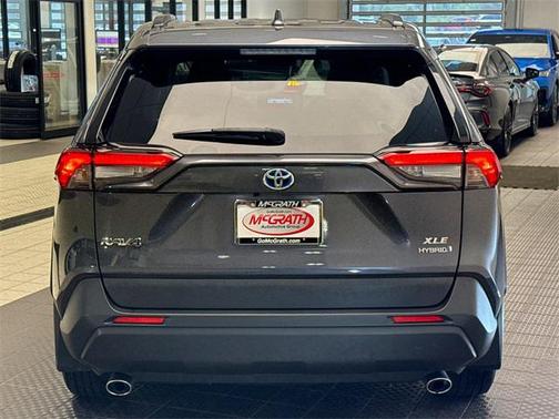2021 Toyota RAV4 Hybrid XLE