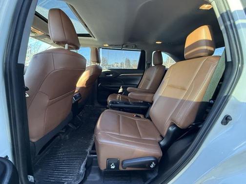 2019 Toyota Highlander Hybrid Limited