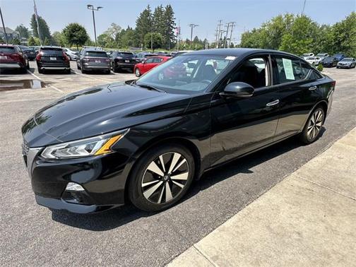 2022 Nissan Altima 2.5 SL