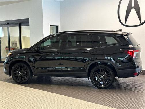 2020 Honda Pilot AWD Black Edition