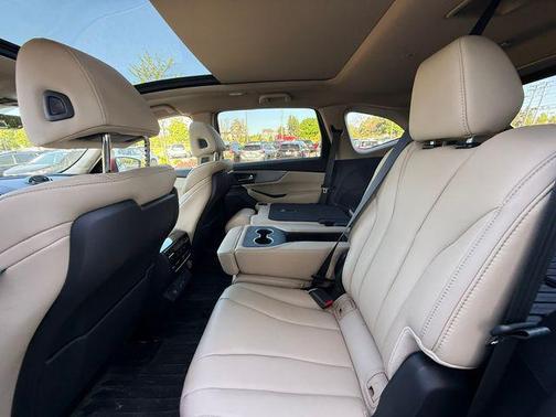 Performance Red Pearl 2024 Acura MDX Standard