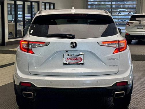 Platinum White Pearl 2026 Acura RDX Technology Package