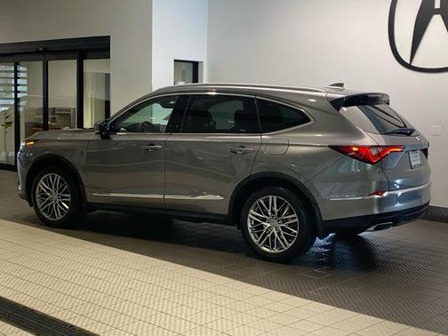 Liquid Carbon Metallic 2024 Acura MDX Advance Package