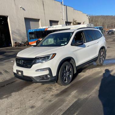 2022 Honda Pilot AWD Sport