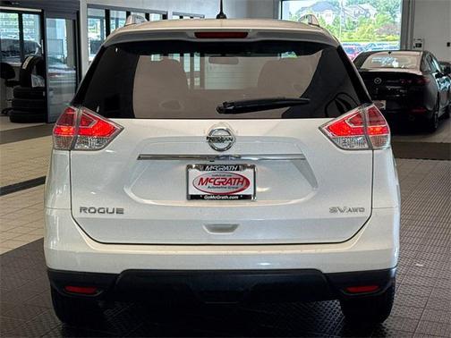 2016 Nissan Rogue SV