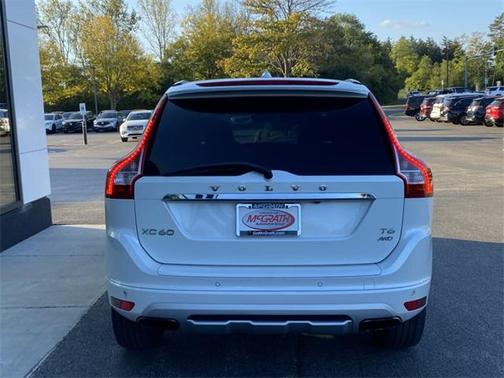 2017 Volvo XC60 T6 Dynamic