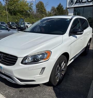 2017 Volvo XC60 T6 Dynamic