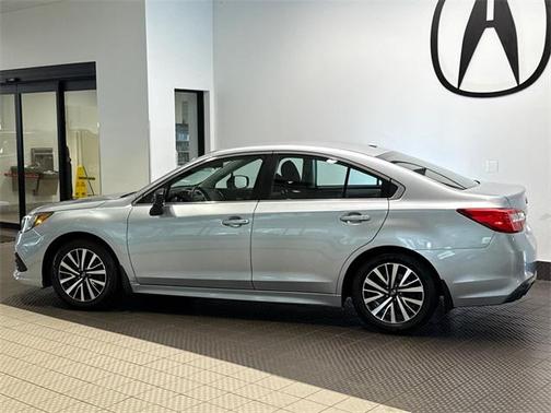 2019 Subaru Legacy Base