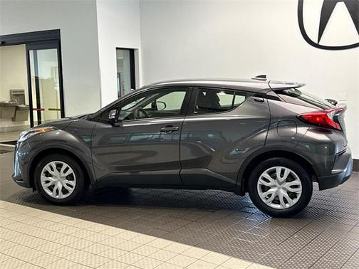 2020 Toyota C-HR LE
