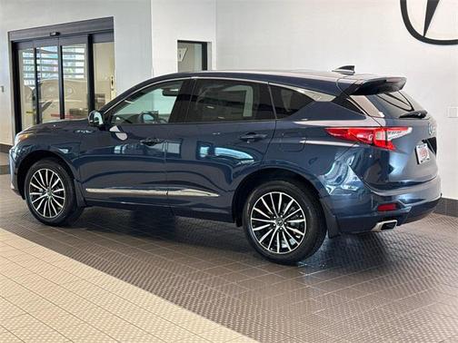 2025 Acura RDX Advance Package