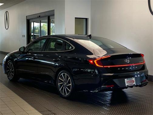2020 Hyundai SONATA Limited