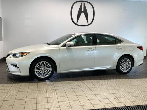 2016 Lexus ES 350 Base