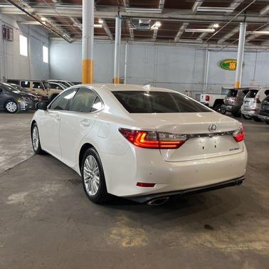 2016 Lexus ES 350 Base