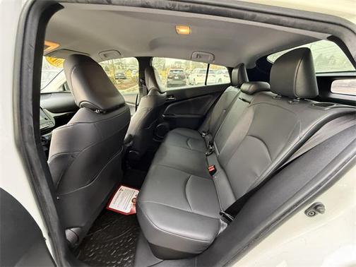 2019 Toyota Prius XLE