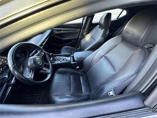 2019 Mazda Mazda3 FWD w/Premium Package