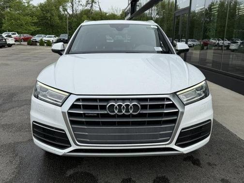 Ibis White 2019 Audi Q5 45 Premium