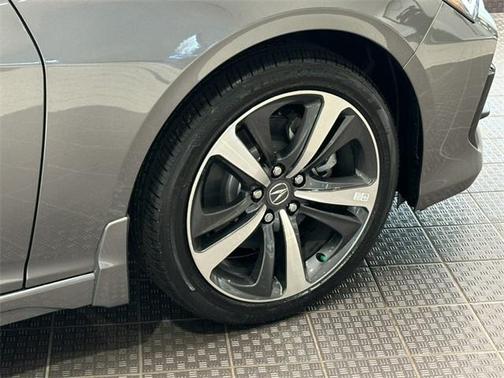 2025 Acura TLX Technology