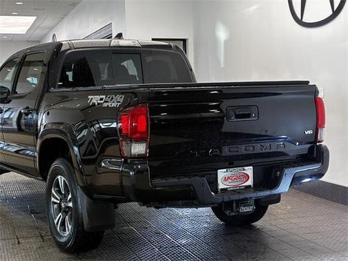 2018 Toyota Tacoma TRD Sport