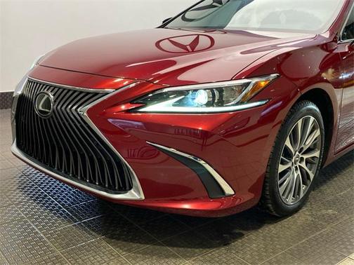 2019 Lexus ES 350 Base