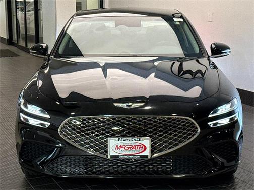 2022 Genesis G70 2.0T AWD