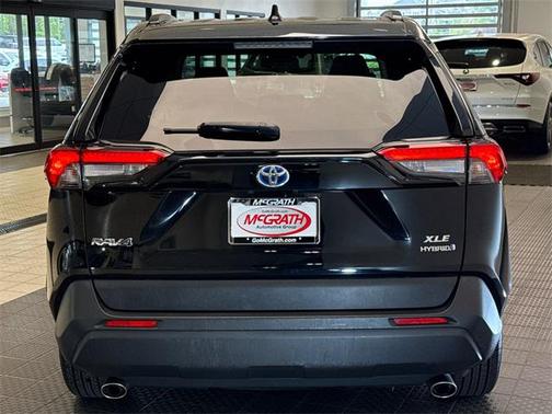 2020 Toyota RAV4 Hybrid XLE