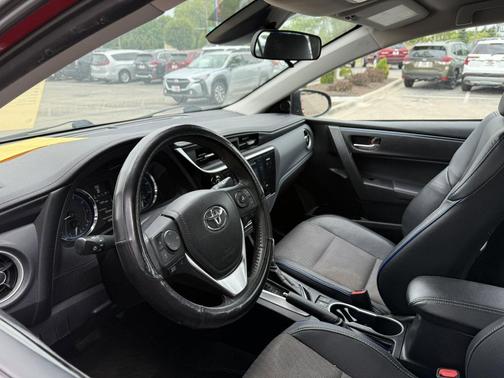 Barcelona Red Metallic 2017 Toyota Corolla SE