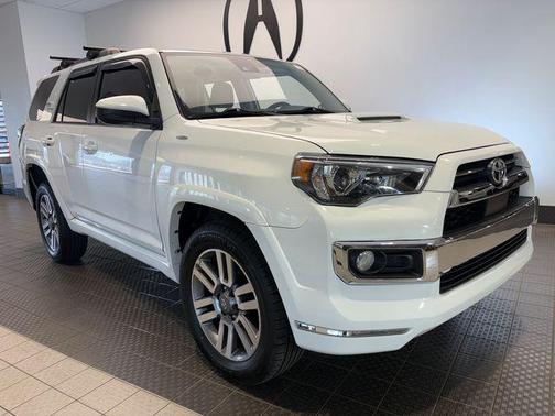 Blizzard Pearl 2022 Toyota 4Runner TRD Sport
