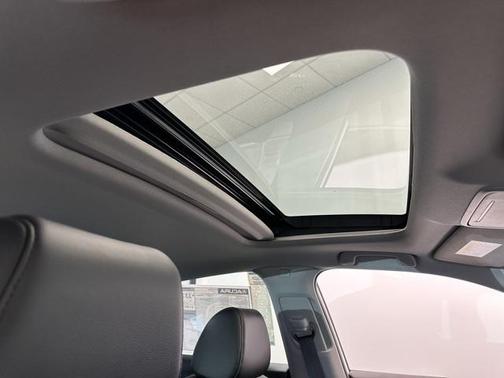 2023 Acura Integra Base